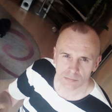 Ищу активного парня. Москва