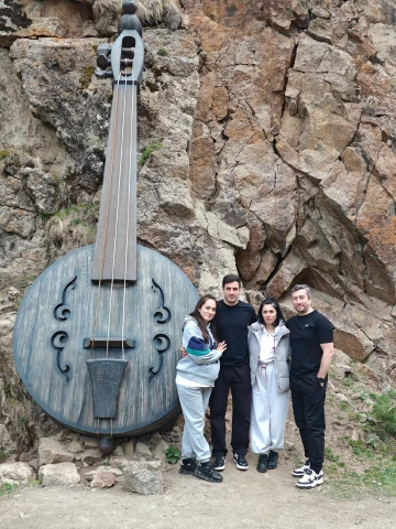 Я гей петух и педафил, это я сделал