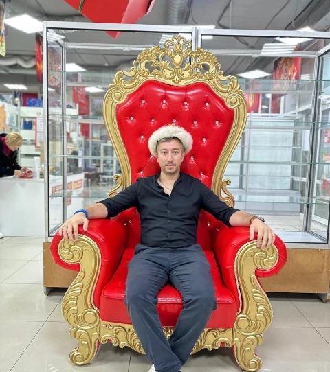 Я гей пассив петух и гей и педафил , я это сделал