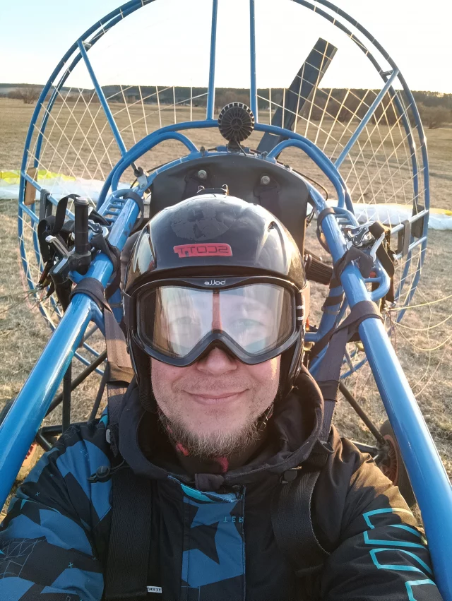 Перед полётом на мотопараплане